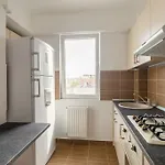 Parlament Fancy شقة *