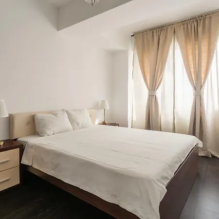 Apartment Parlament Fancy *