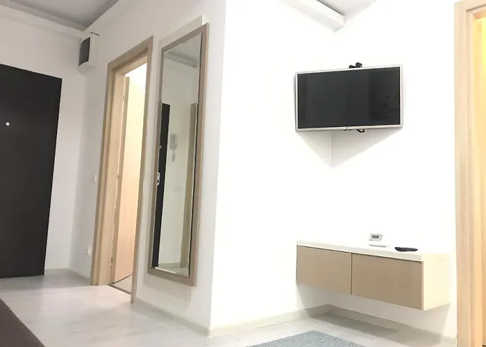 Parlament Fancy Бухарест