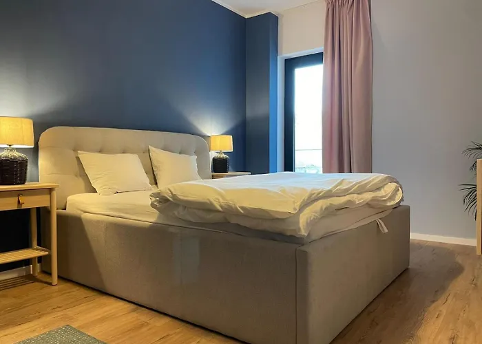 Parlament Fancy Апартаменти *