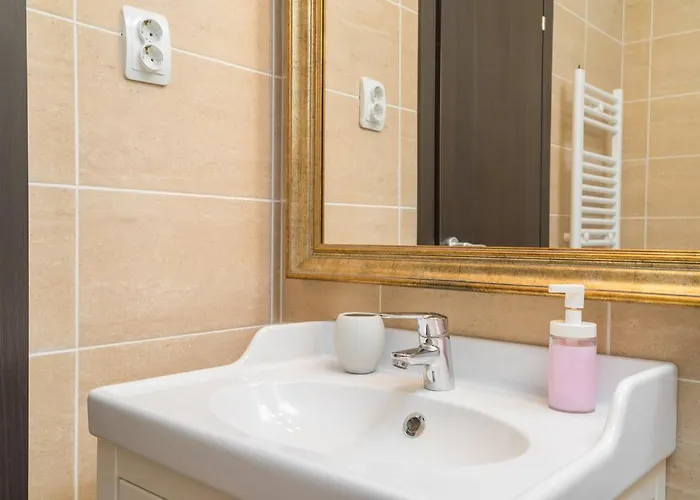 Parlament Fancy * Bucureşti